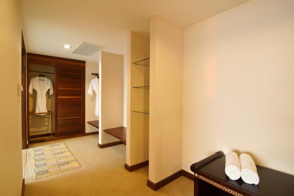 פקסה Champasak Grand Hotel מראה חיצוני תמונה