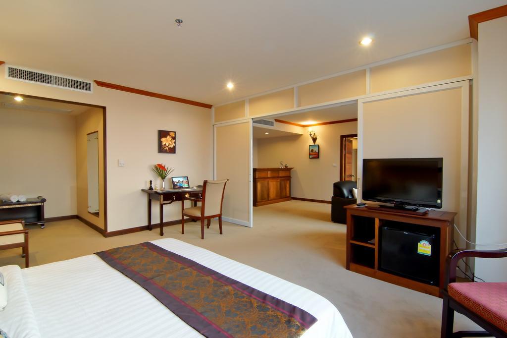 פקסה Champasak Grand Hotel מראה חיצוני תמונה