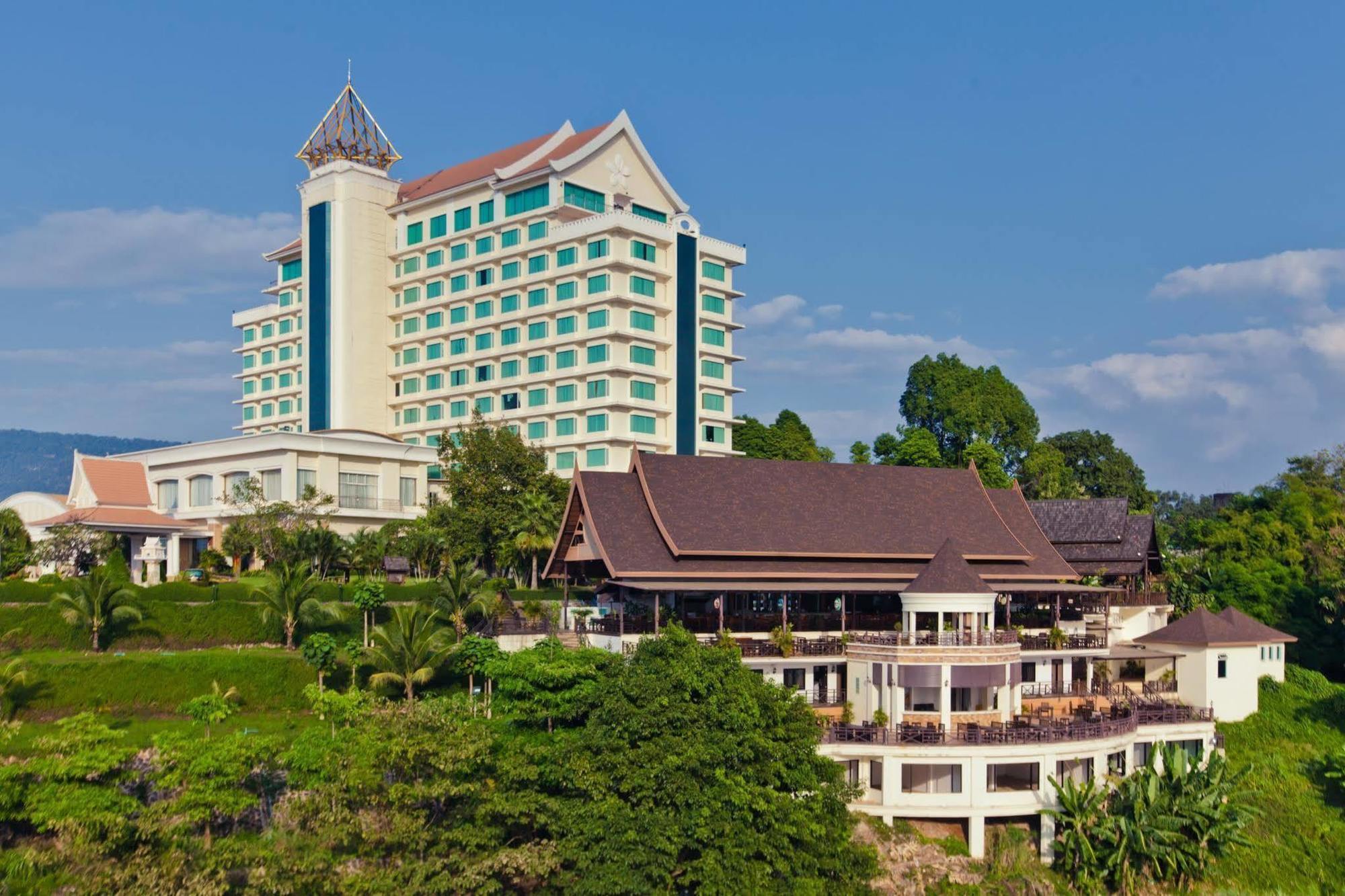 פקסה Champasak Grand Hotel מראה חיצוני תמונה